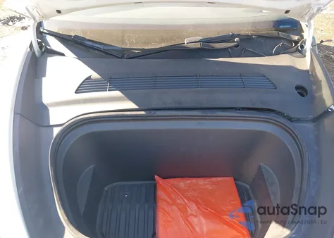 2023 Tesla Model Y Awd/Long Range Dual Motor All-Wheel Drive from USA, damaged, VIN 7SAYGDEE7PA111134